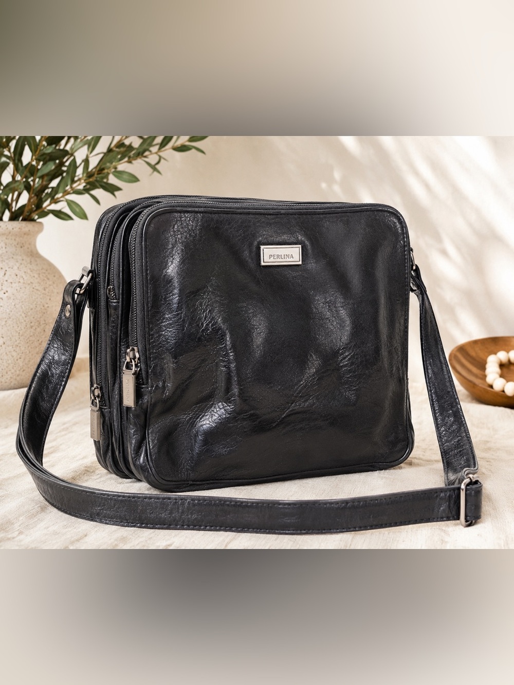 Vintage Perlina Genuine Leather Organizer Crossbody Shoulder Bag Black